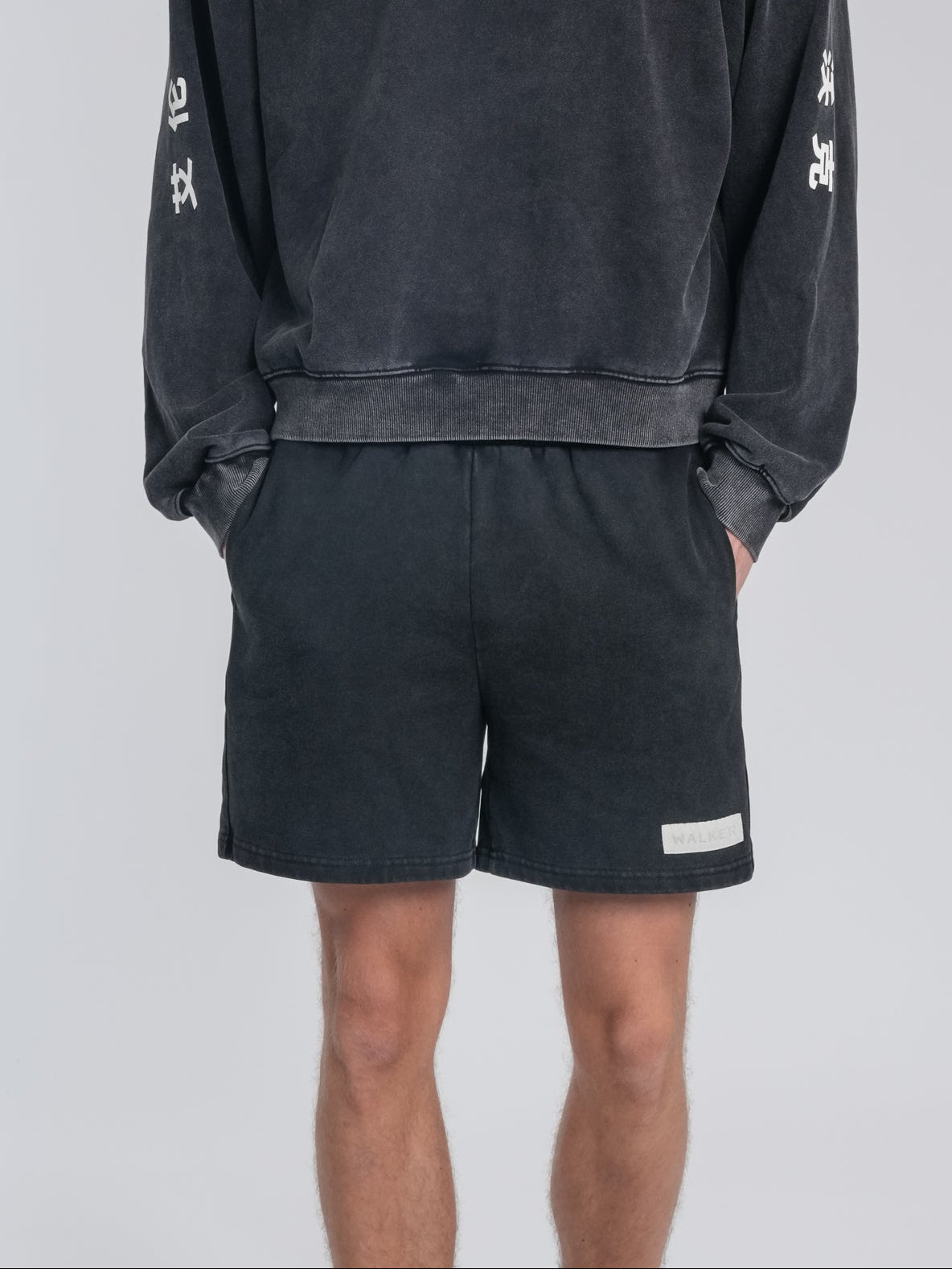 Crew Washed Alan Shorts – official Alan Walker shorts