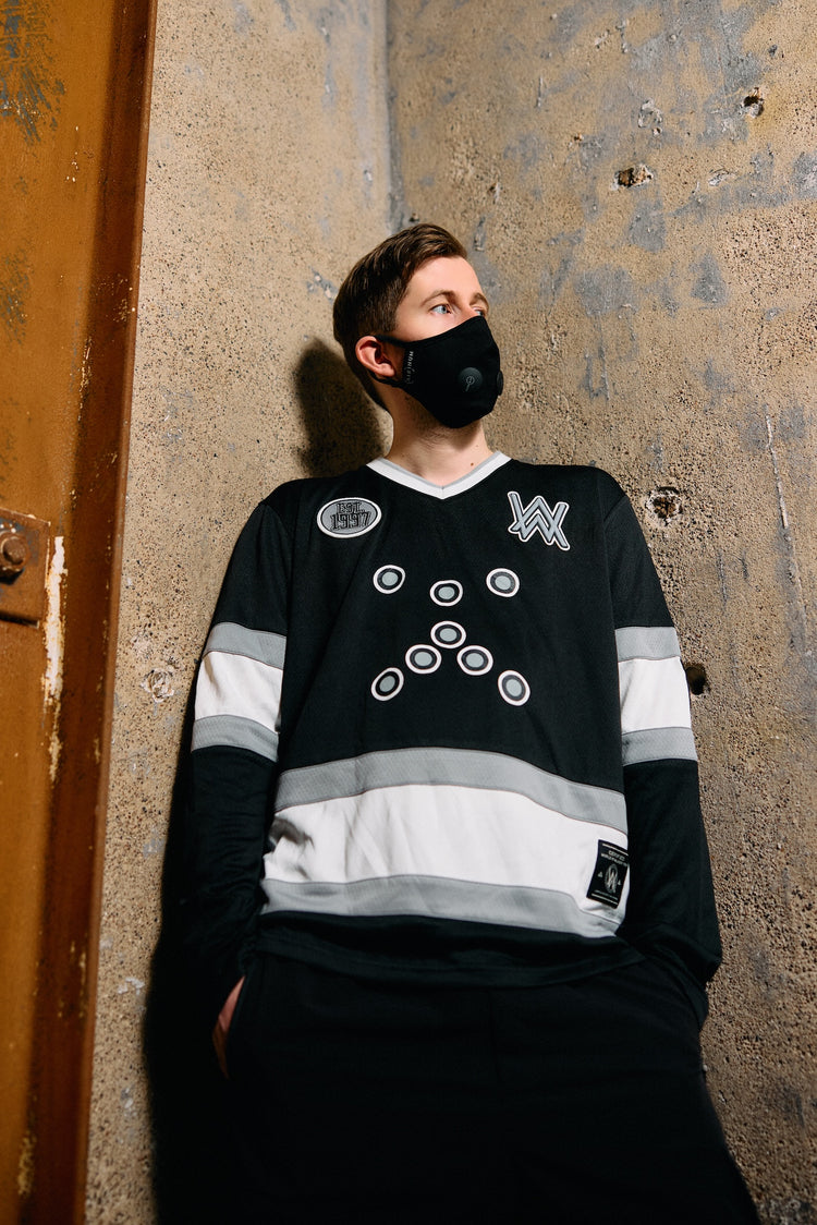 Walker 0 Hockey Jersey – official Alan Walker Jersey (view 12)