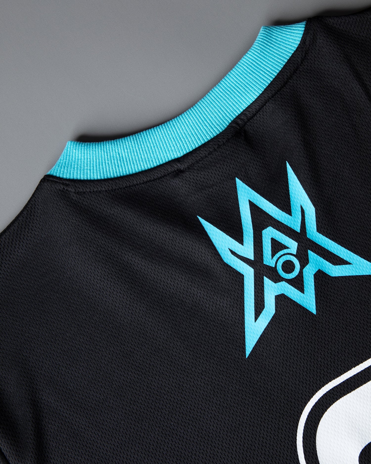 Unity Force Tribe Jersey – official Alan Walker Jersey (view 6)
