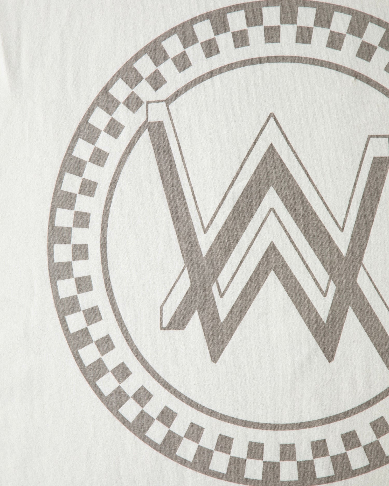 WRL Logo Longsleeve – official Alan Walker Longsleeve (view 10)