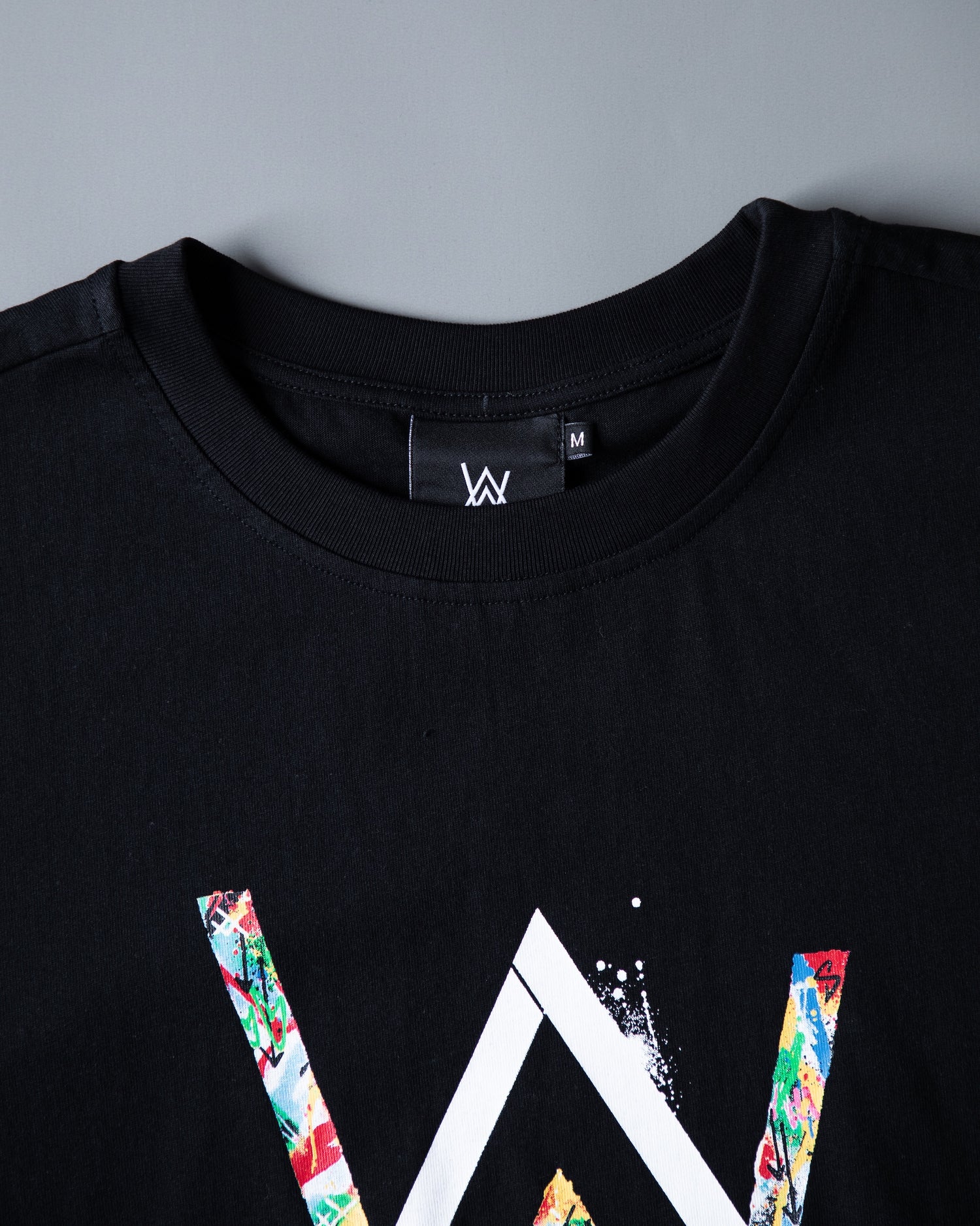 Tired "0" Tee – official Alan Walker T-Shirt (view 3)