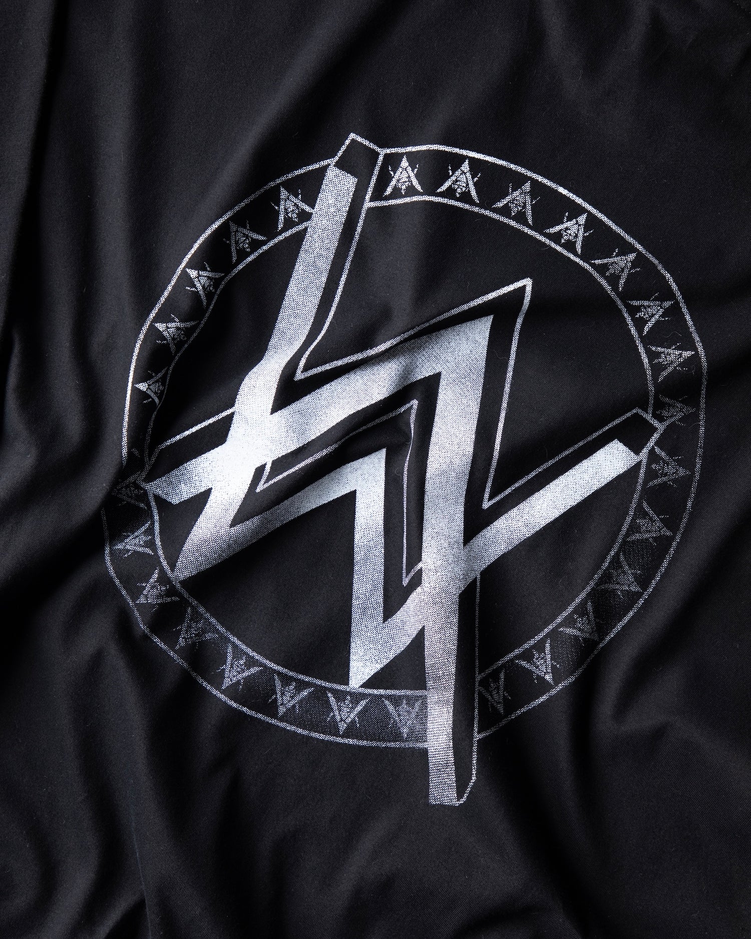 "Monster" Core Longsleeve – official Alan Walker Longsleeve (view 9)