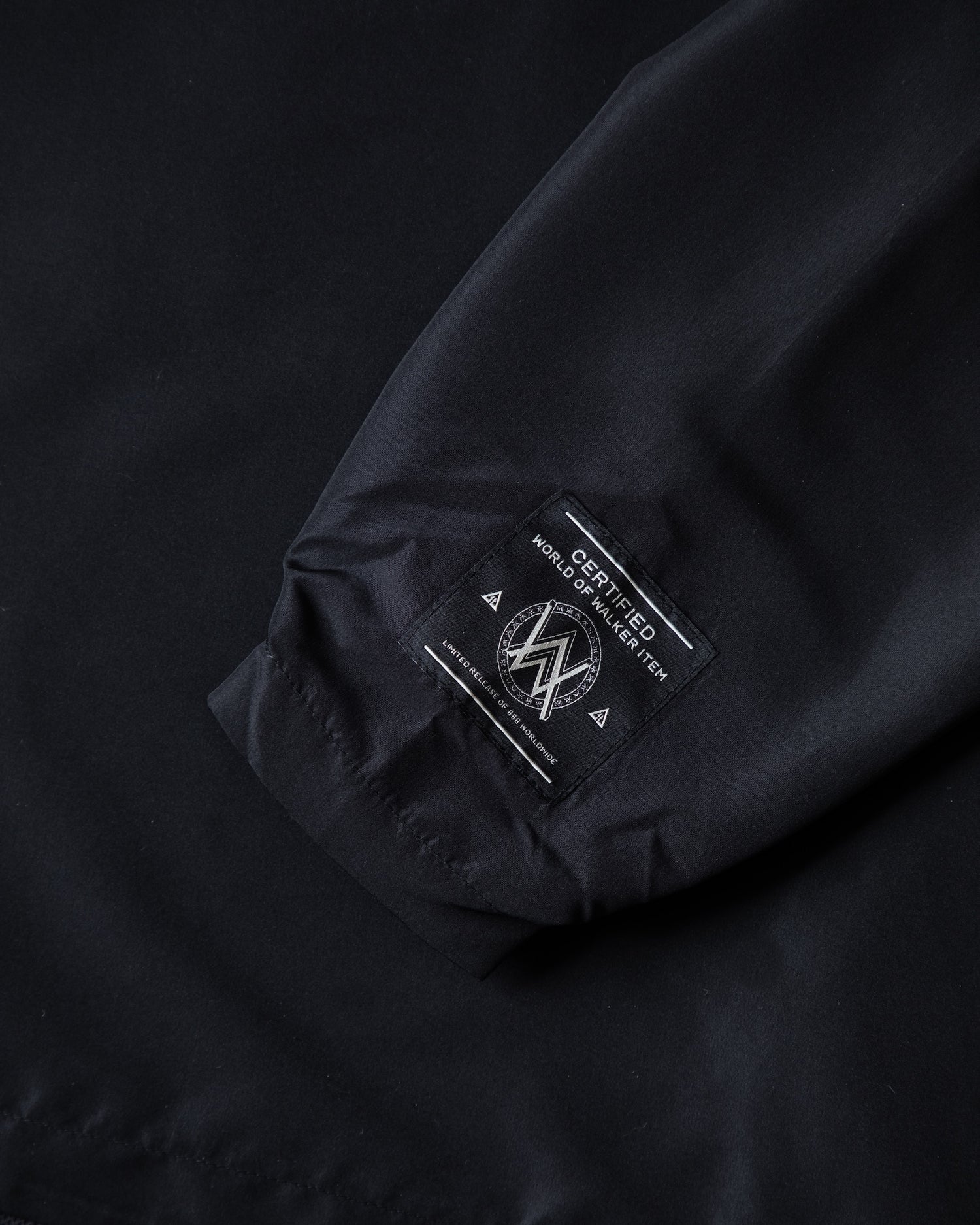 Core LV1 Windbreaker – official Alan Walker jacket (view 4)