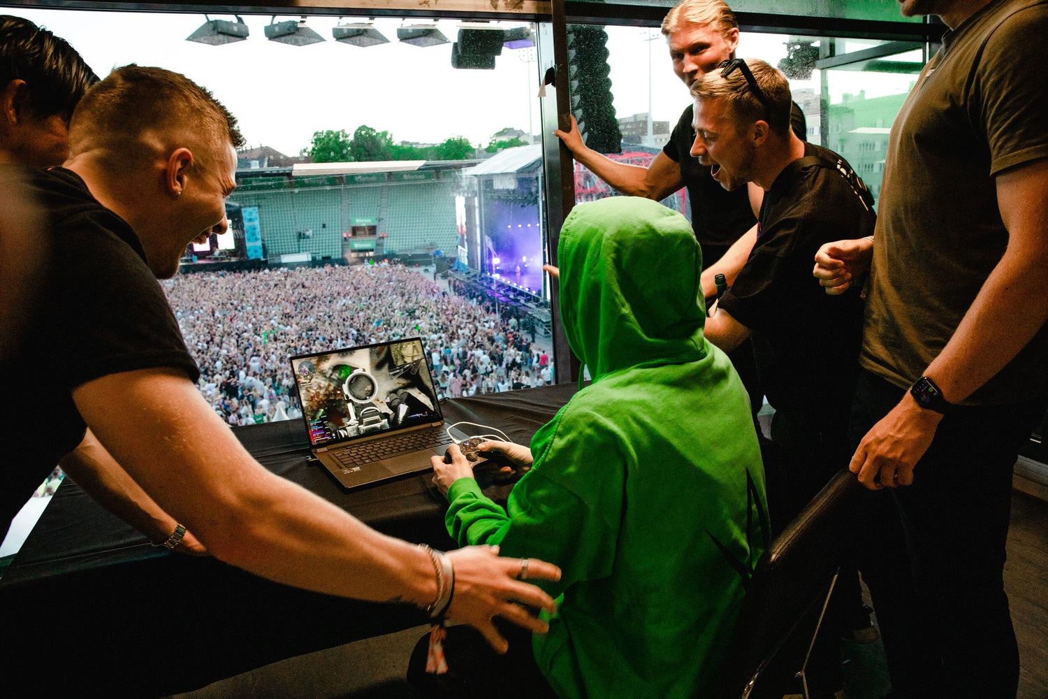 Walker Stage Hoodie | Green Hoodie ALAN WALKER | STORE 